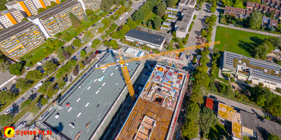 02.09.2022 - Baustelle Grundschule am Karl-Marx-Ring und Villa in der Niederalmstraße 16 in Neuperlach